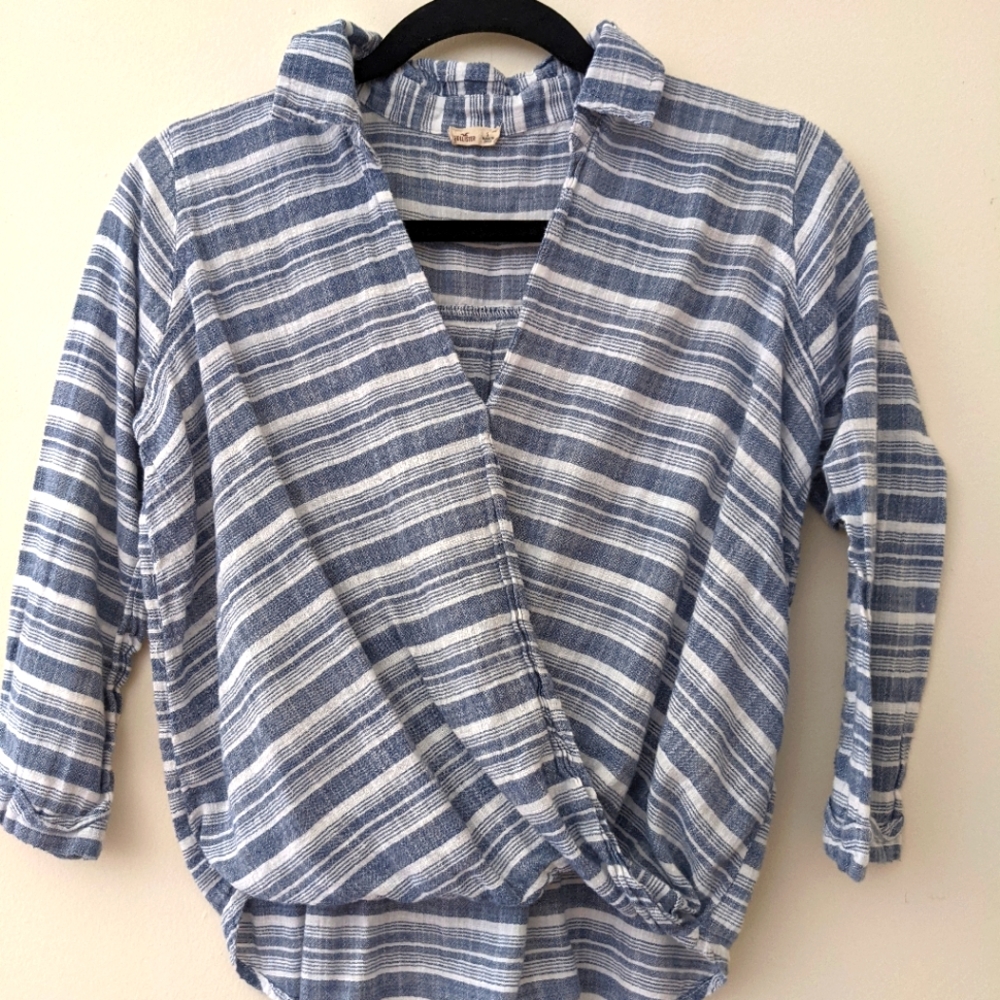 Hollister Gauzy Cotton Wrap Top